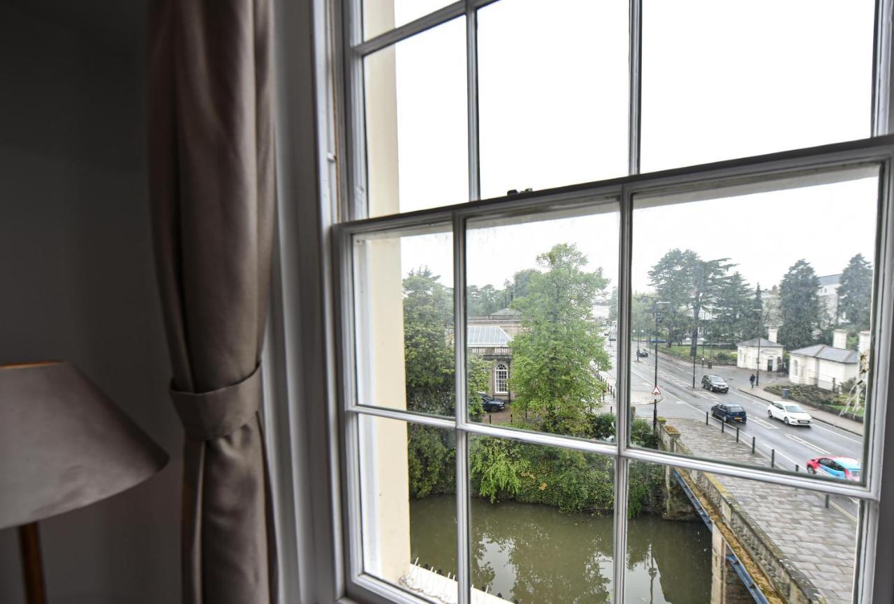 Victoria Colonnade Aparthotel Royal Royal Leamington Spa Exterior foto