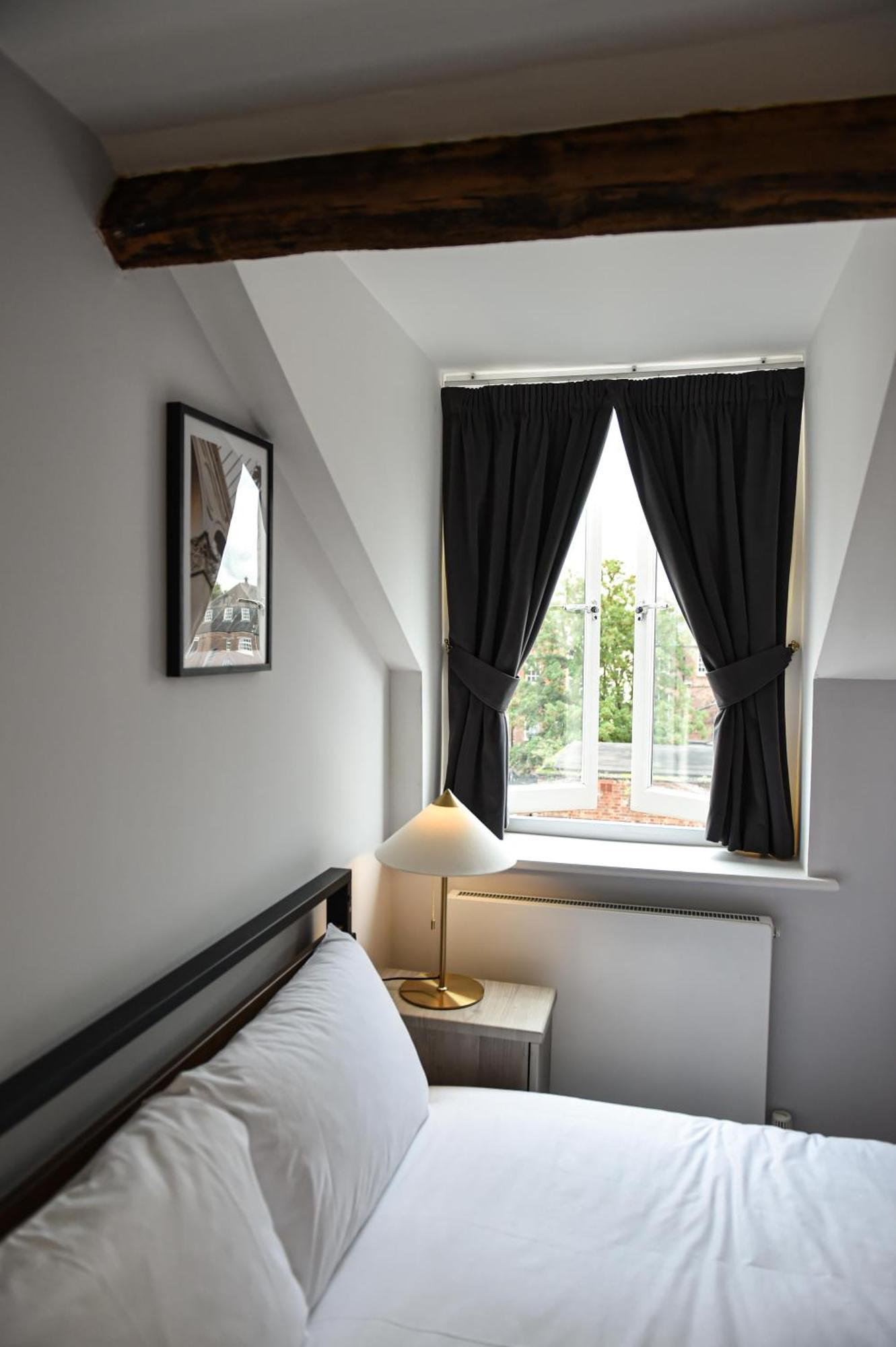 Victoria Colonnade Aparthotel Royal Royal Leamington Spa Zimmer foto